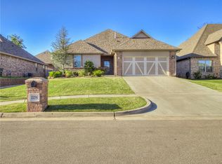 2216 Animada Pl, Edmond, OK 73034