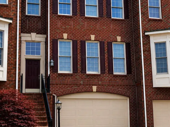 43757 Bent Creek Ter, Leesburg, VA 20176