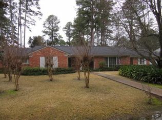 1003 Lawton Cir, Magnolia, AR 71753
