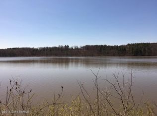 7 Camp Rd, Rexford, NY 12148