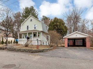 22 Hopkins St, Leominster, MA 01453