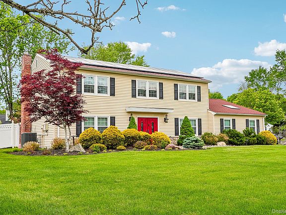 2nd image of 30 Yale Drive
