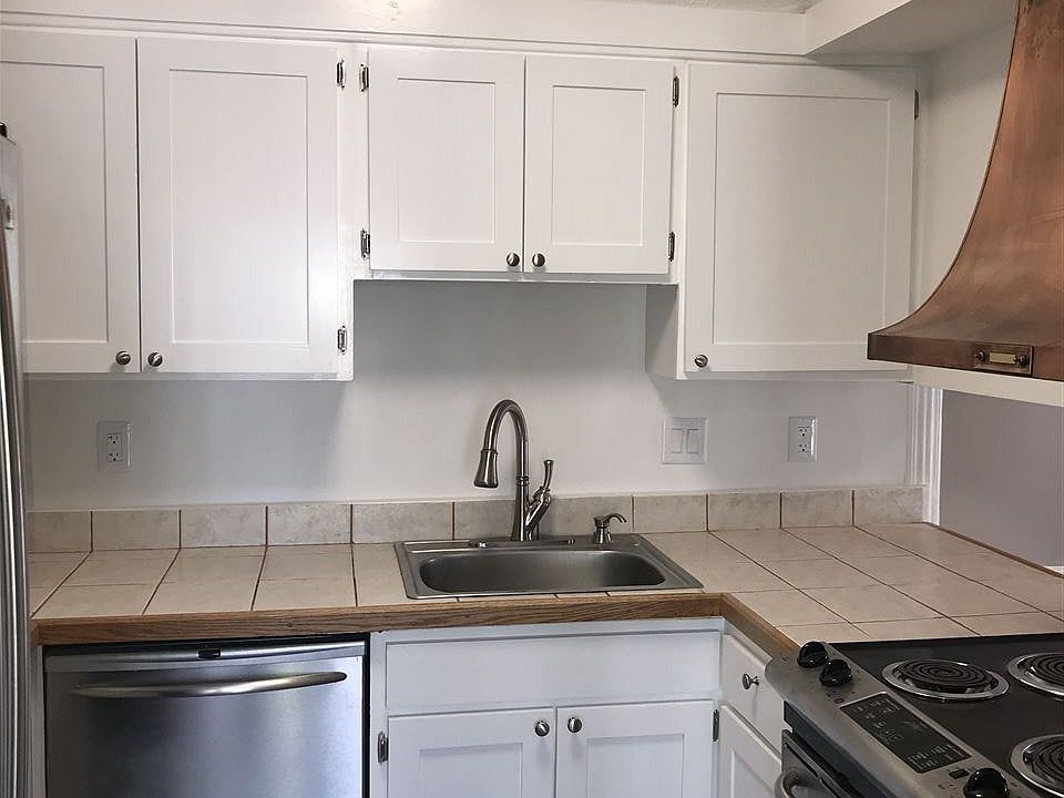 6617 Poplar Ave Germantown TN Zillow