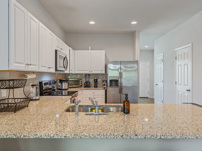 7627 Apex Lndg — Photo 27
