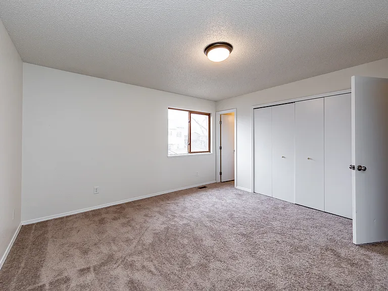 5160 Alton Dr — Photo 12