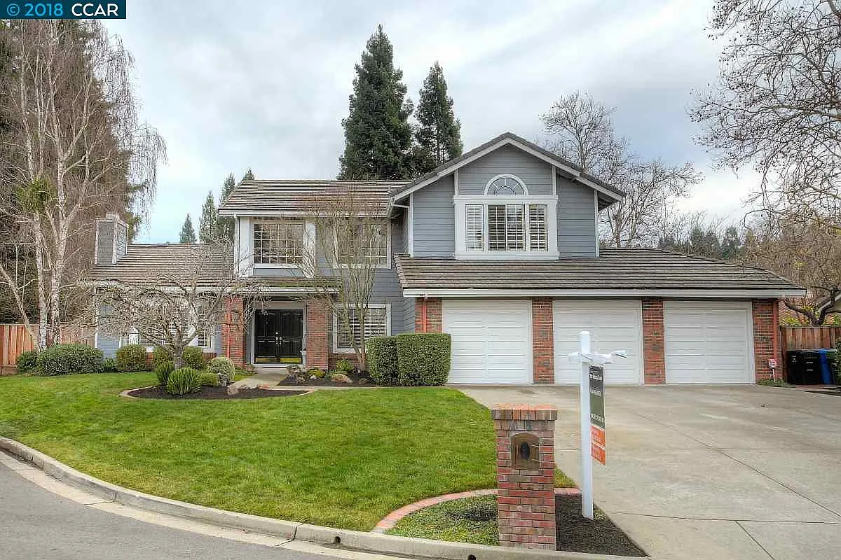 102 Carole Meadows Ct photo 1