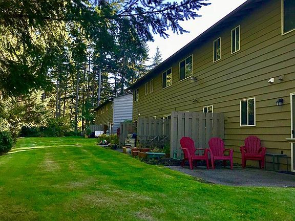 4th image of 12115 125th Avenue Ct E