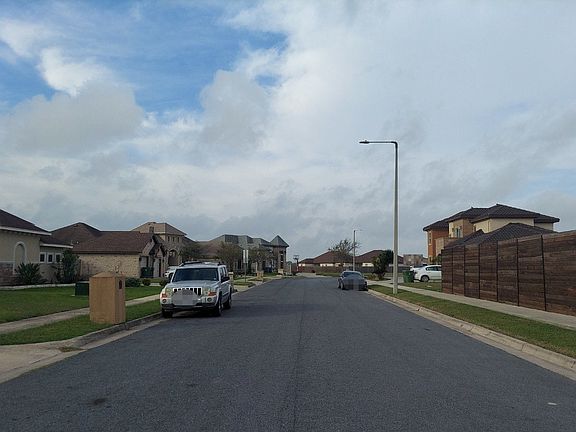 5th image of 7020 Post Oak Cir