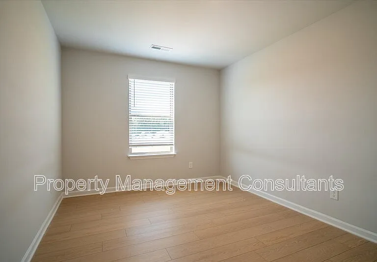22857 Dashwood Ln — Photo 25