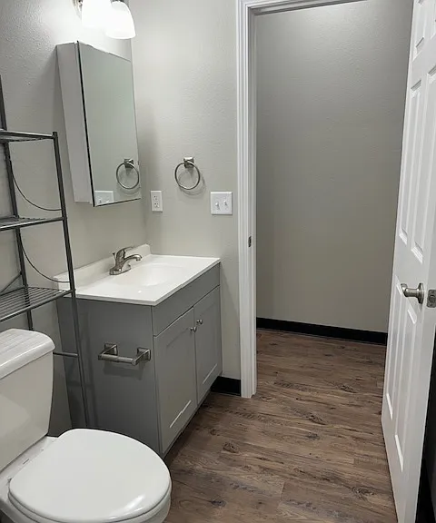 1008 N Rolla St — Photo 11
