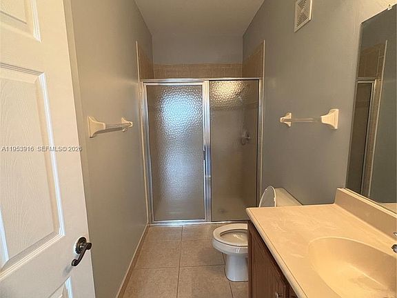 4th image of 4323 SW 132nd Way