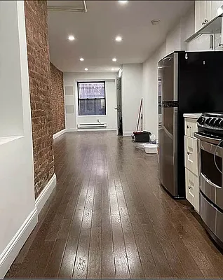 Rented by Prince Real Estate Associates LLC | media 7