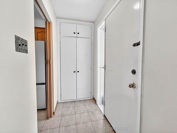 4th image of 3 Japonica Rd