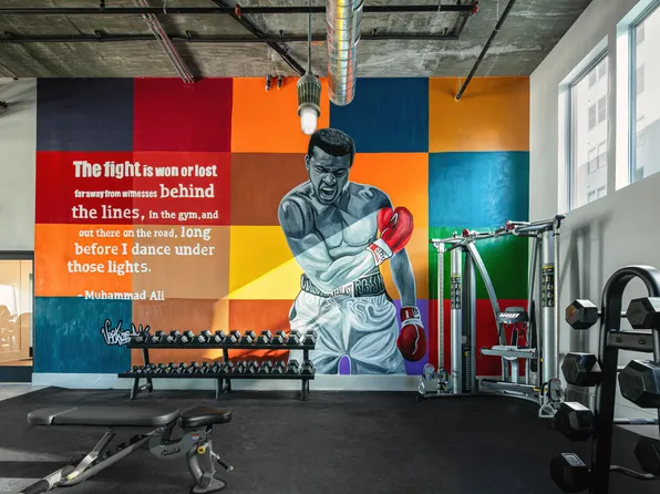 400 Claremont Avenue image 13 of 39