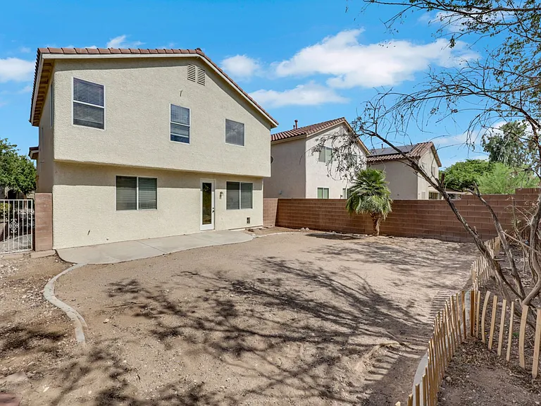 5825 Field Breeze St — Photo 19