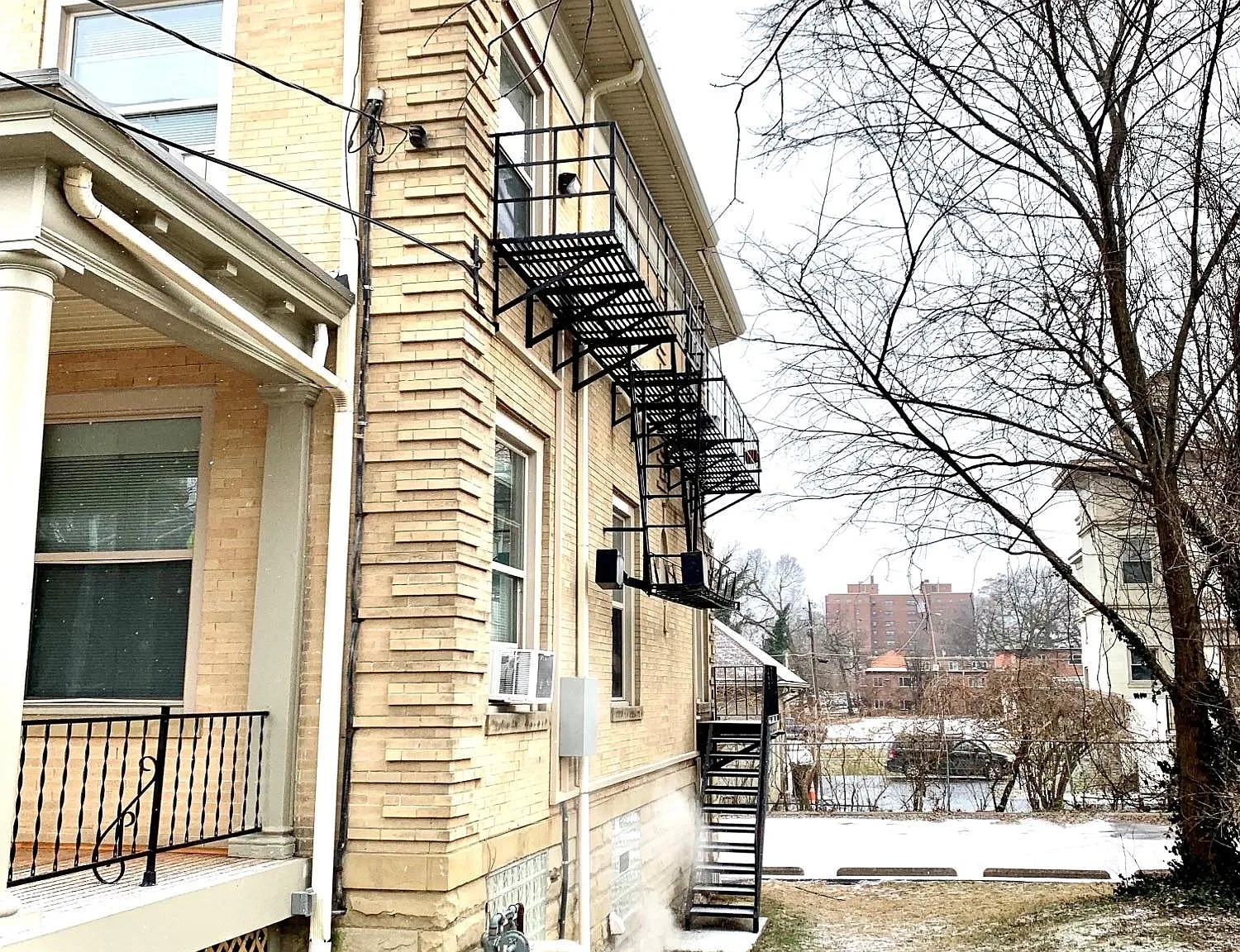 1 bed, 605 sqft, $950 — Photo 3