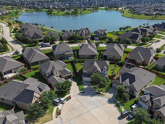 2nd image of 8111 Foster Gate Ct