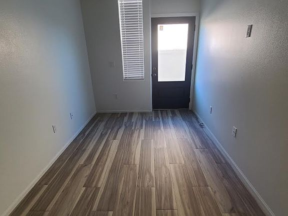 4th image of 1505 Palermo Dr #1