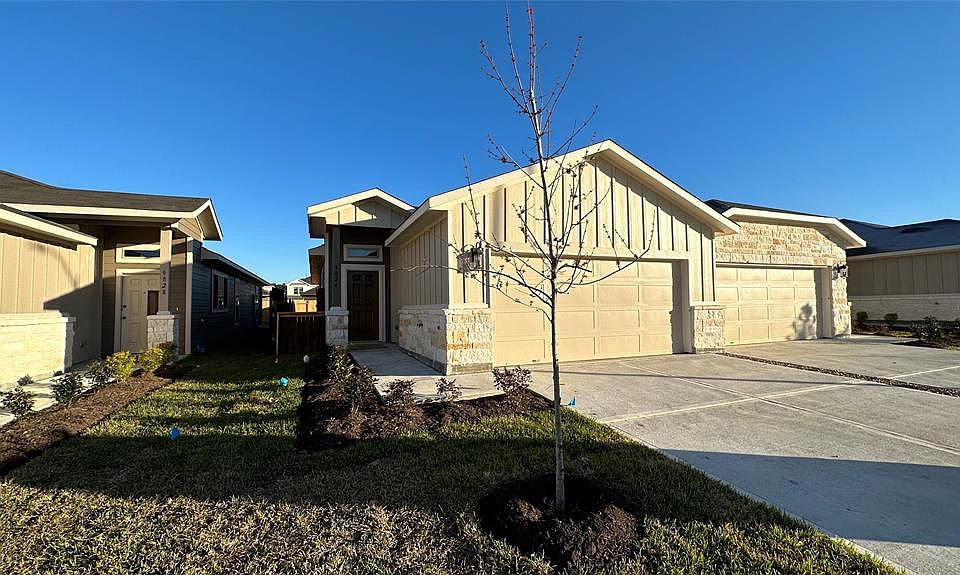 1st image of 9832 Grosbeak Ln