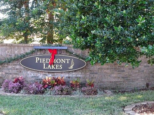 3rd image of 1208 Lake Blue Cir