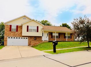 2337 Malibu Dr, Saint Charles, MO 63303