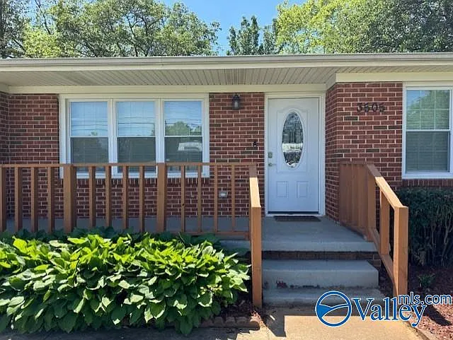 3505 Mastin Lake Rd NW — Photo 5