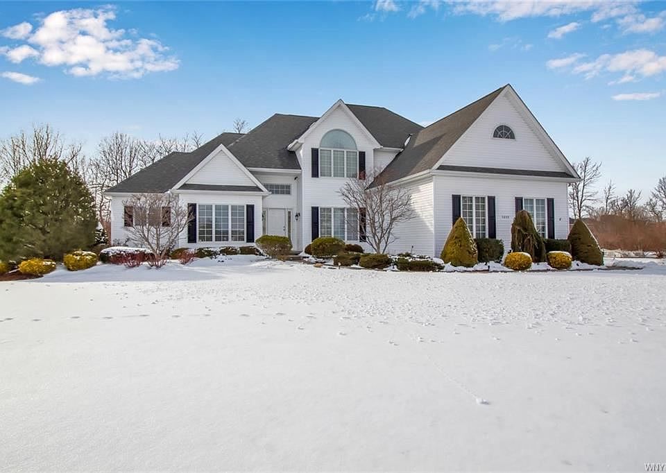 1st image of 5680 Glen Iris Dr
