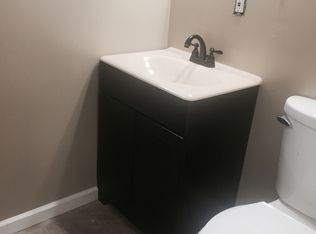 110 Clark St, Roselle, NJ 07203