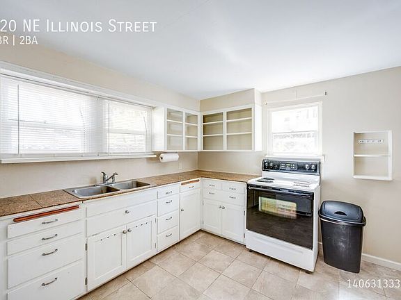 5th image of 720 NE Illinois St