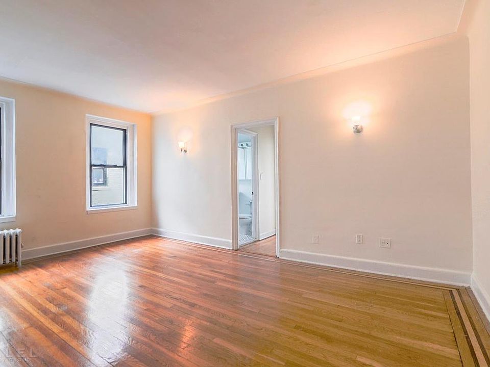 1st image of 4309 47th Ave APT 2N