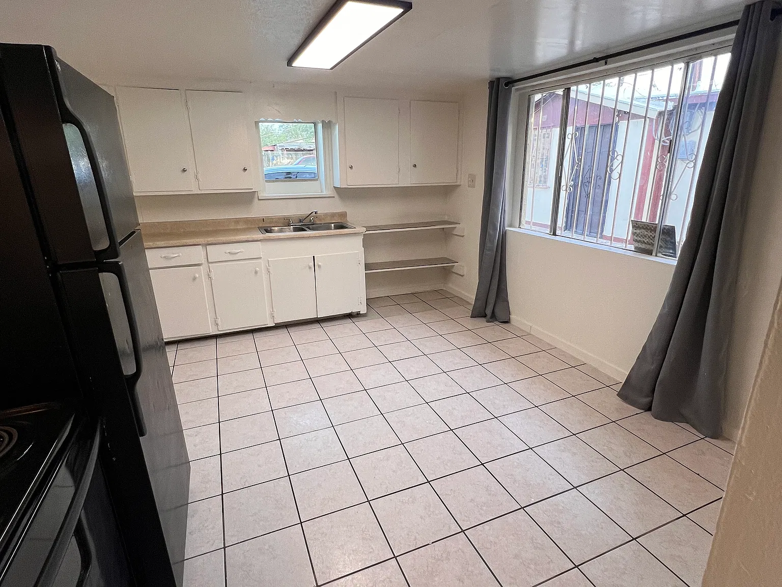 2 bed, 800 sqft, $1,150 — Photo 3