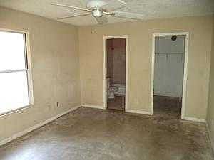5th image of 441 Swain Blvd