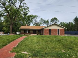 4726 Locksley Dr E, Rensselaer, IN 47978