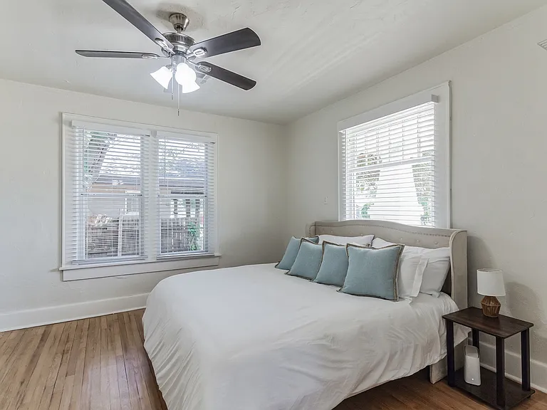 2247 W Park Pl — Photo 9