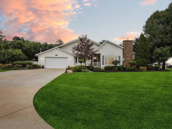 317 E Ada St, New Carlisle, IN 46552