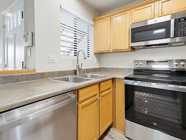 3572 Sunset Ln #86 — Photo 14