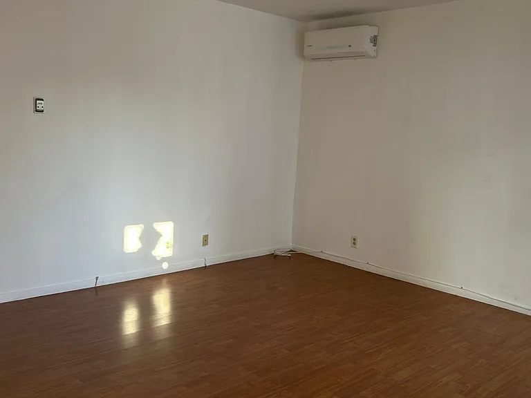 5811 Encinita Ave — Photo 4