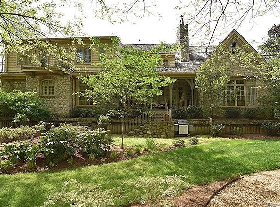 3rd image of 2324 La Maison Dr