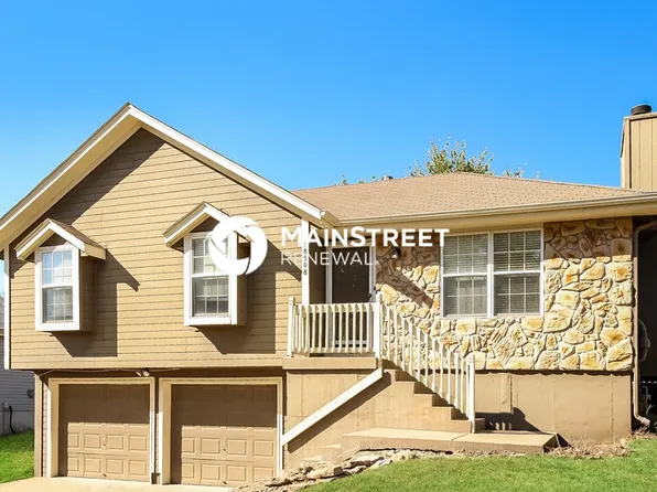 18508 E Blackhawk Trl, Independence, MO 64056