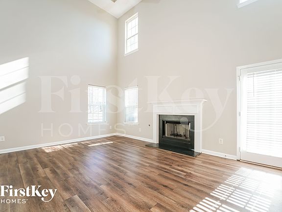 2nd image of 5435 Yellow Pine Dr