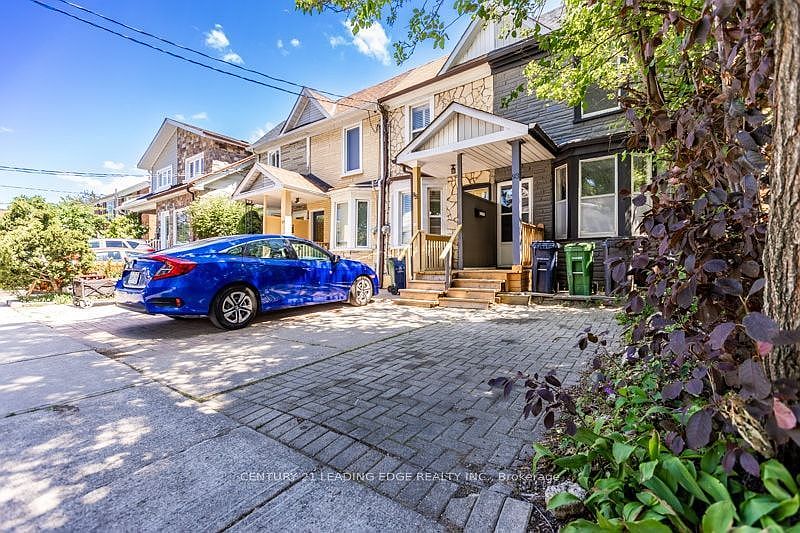 1st image of 93 N Muriel Ave