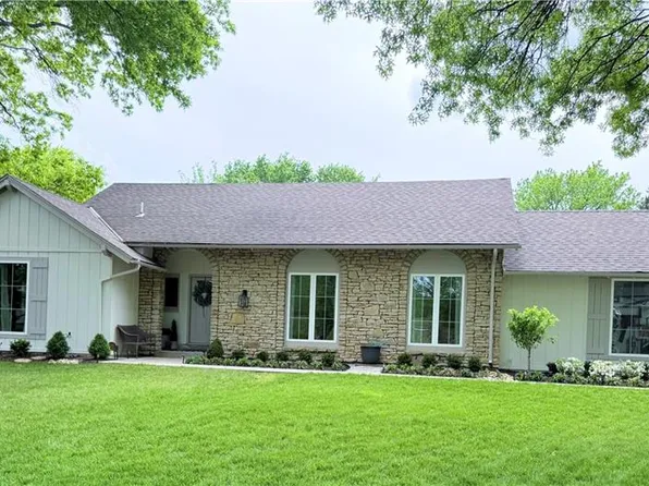 7205 W 101st St, Overland Park, KS 66212