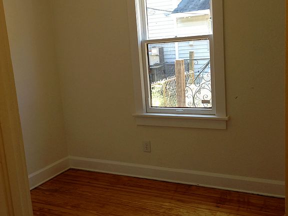 4th image of 2518 54th St S
