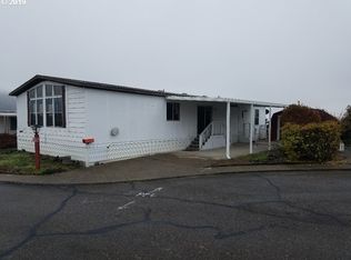 406 Shadow Ranch Ln, Roseburg, OR 97470