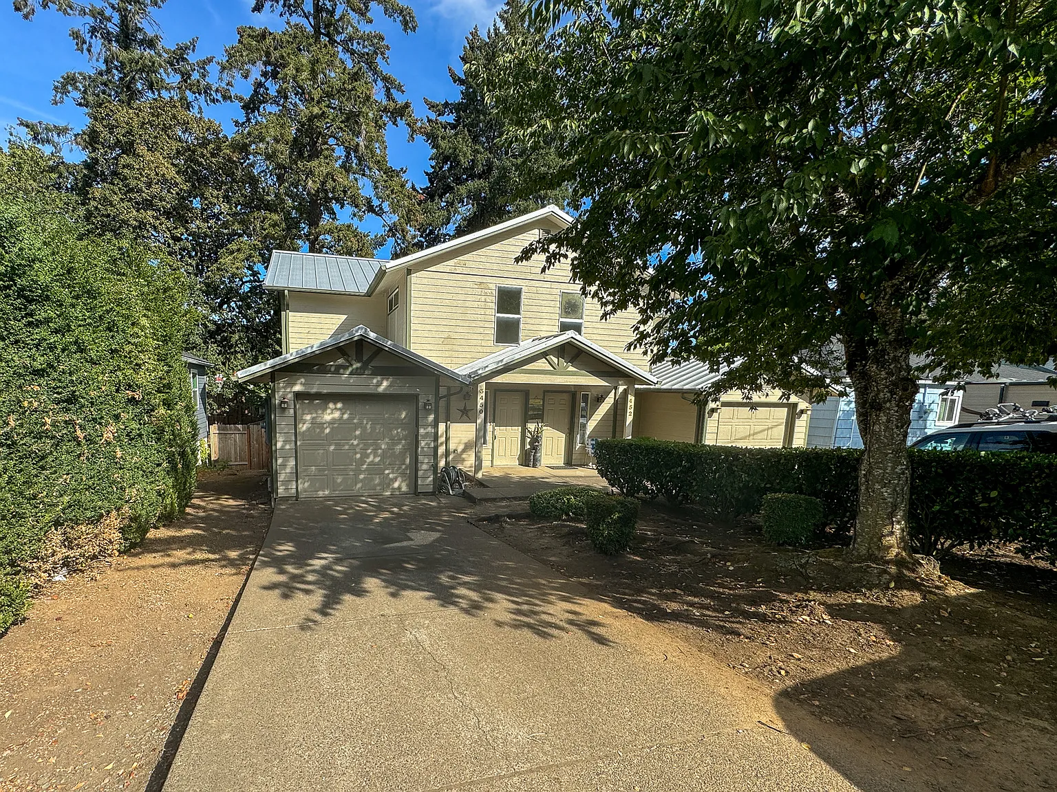 2 bed, 1.5 bath, 1325 sqft, $1,695 — Photo 1