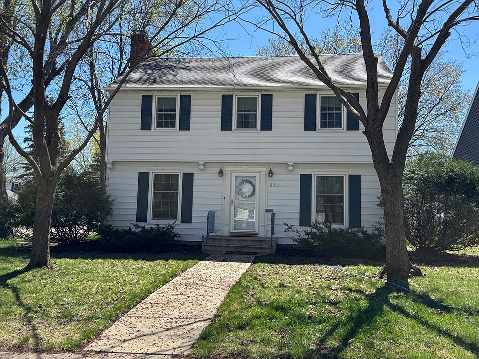 1st image of 571 E Academy St