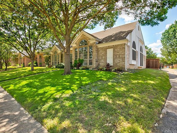 5th image of 8113 Pickard Dr