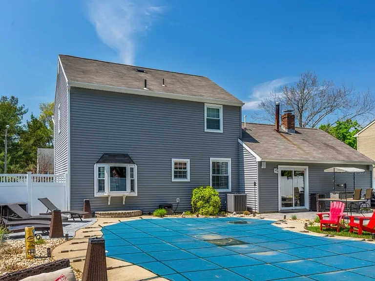 315 Ashford Rd — Photo 24