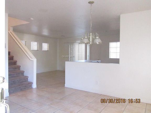 2nd image of 3016 Sunset Harbor Ct #3016