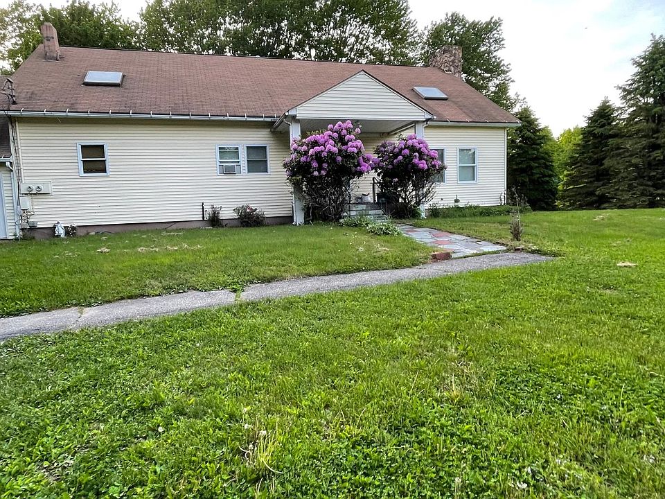 2nd image of 295 Ingrassia Rd #1